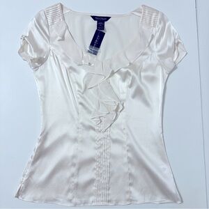 WHITE HOUSE BLACK MARKET STRETCH SILK PRETTY LYRD BLOUSE.